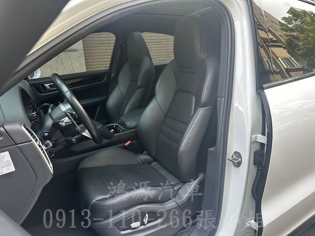 CAYENNE COUPE /總代理/全景天窗/跑車計時器/衛星導航/倒車顯影/電動座椅/電尾門  第4張相片
