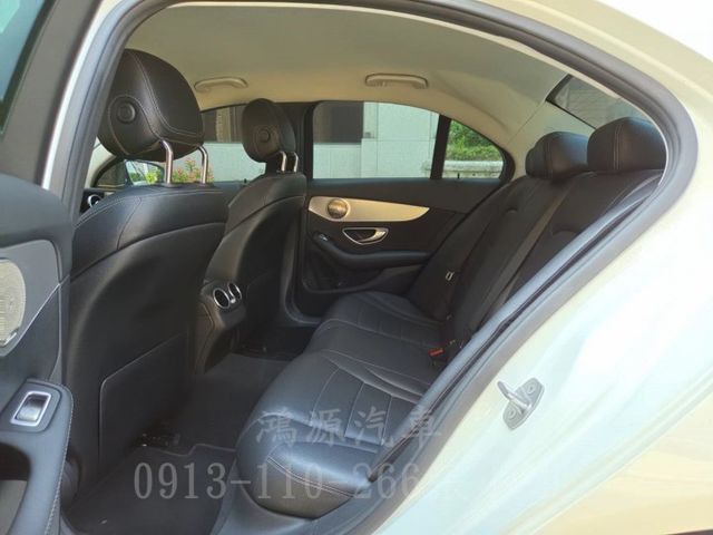 C200/總代理/衛星導航/倒車顯影/電動座椅/  第6張相片