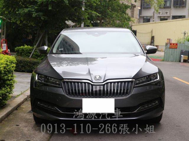 SUPERB/ACC/盲點/摸門/衛星導航/倒車顯影/電動座椅/電尾門  第1張相片