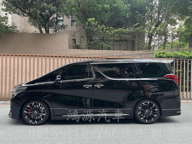 ALPHARD/全車精品/雙天窗/衛星導航/倒車顯影/電動座椅/電尾門  第2張相片