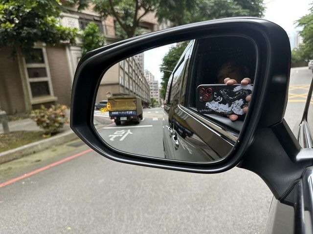 ALPHARD/全車精品/雙天窗/衛星導航/倒車顯影/電動座椅/電尾門  第8張相片