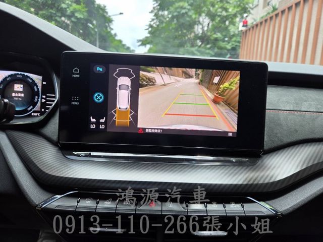 OCTAVIA /ACC/全景天窗/RS賽車椅/盲點/摸門/衛星導航/倒車顯影/電動座椅/電尾門  第8張相片