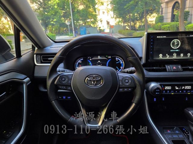 RAV4 /ACC/盲點/摸門/衛星導航/倒車顯影/電動座椅/電尾門  第9張相片