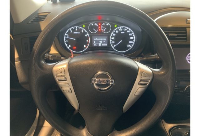 Nissan TIIDA  第3張相片