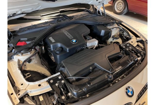 BMW 320I  第8張相片