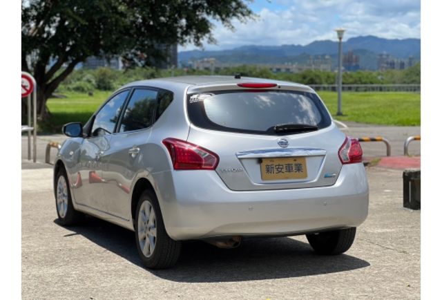 Nissan TIIDA  第3張相片