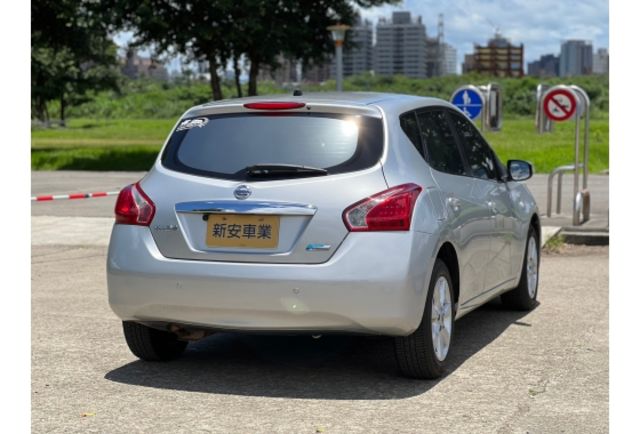 Nissan TIIDA  第4張相片