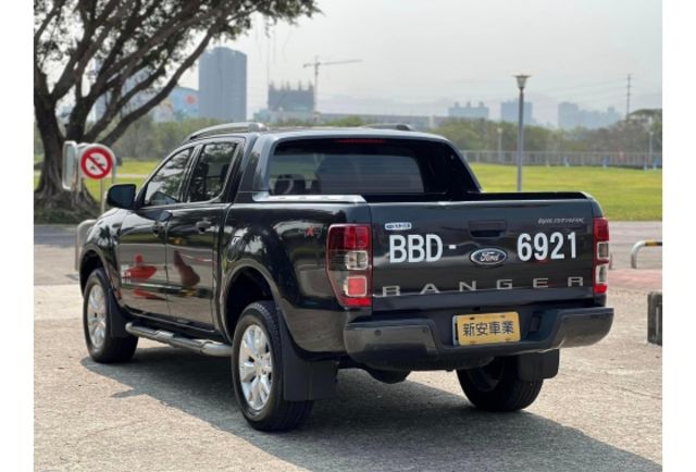 Ford RANGER  第3張相片