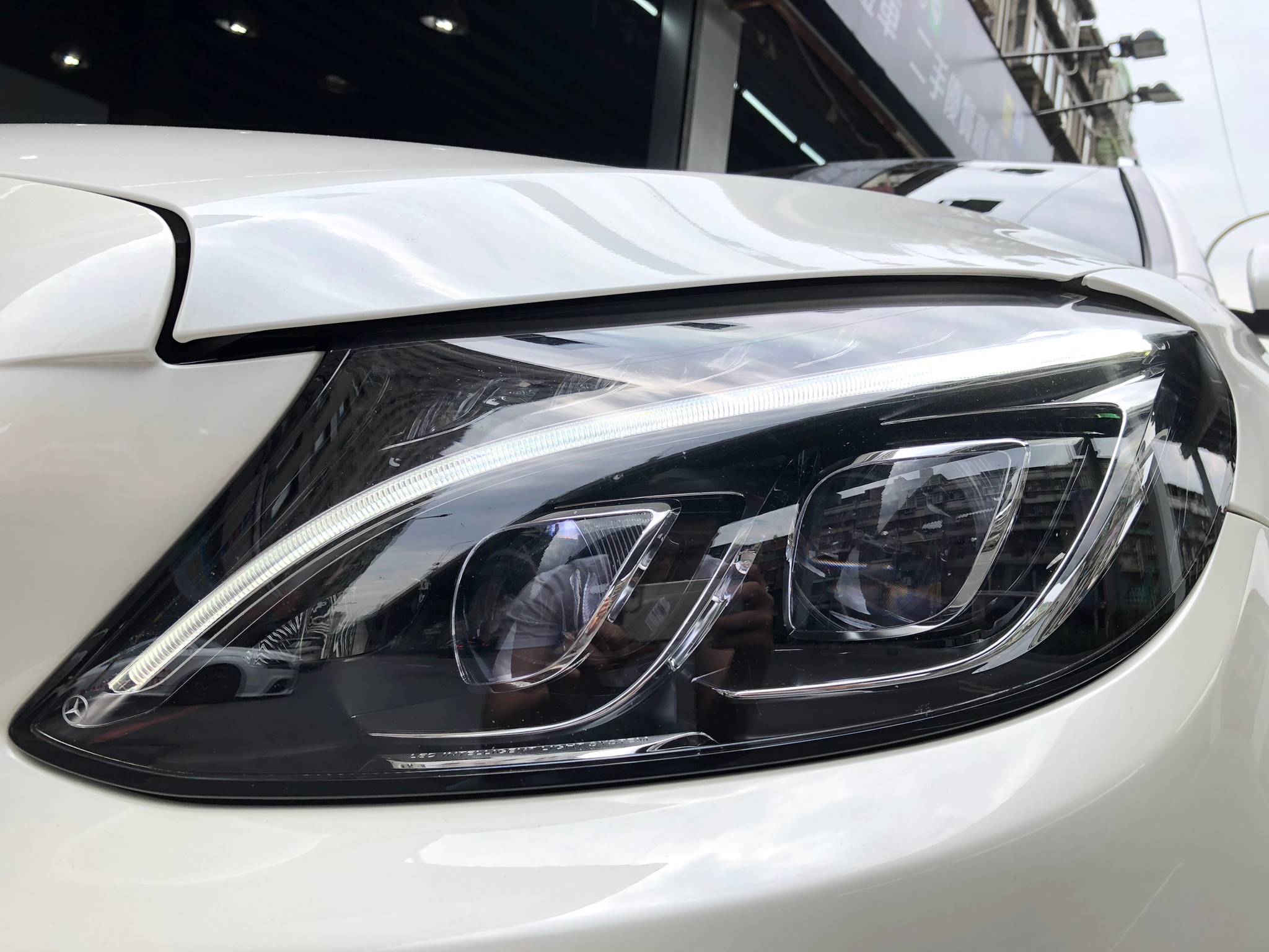 2015年 歐規 BENZ C250T 五門 總代理 跑4萬km 預售169.9萬  第8張相片