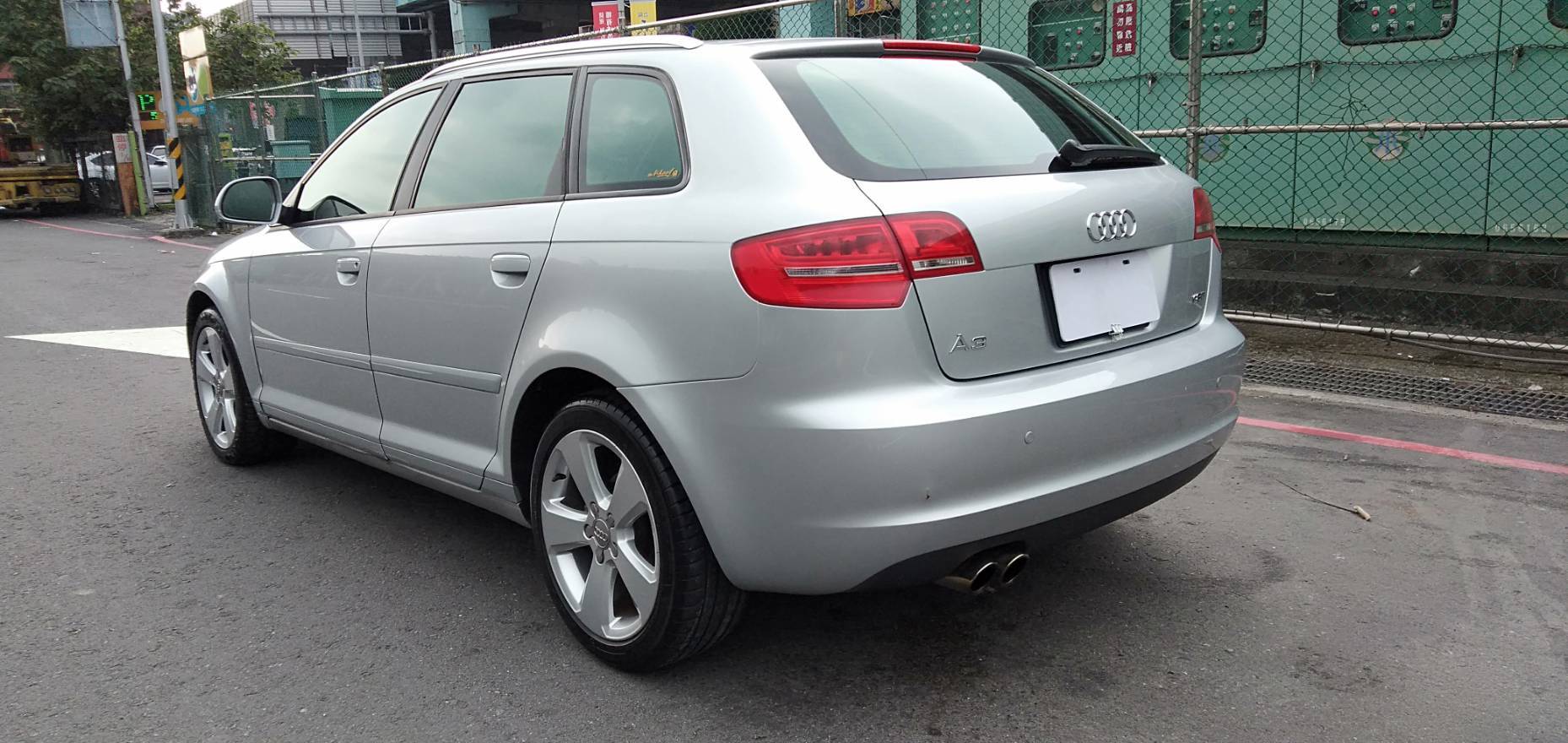 2010年 Audi A3 自手排 1.8T  第3張相片