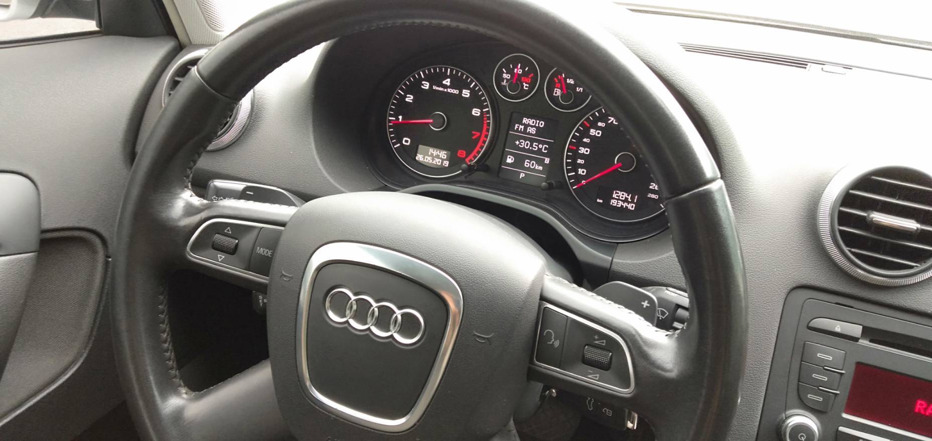 2010年 Audi A3 自手排 1.8T  第12張相片