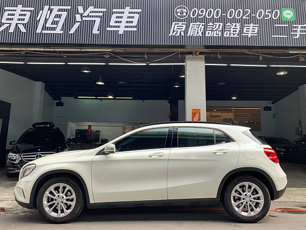 2016年領牌 BENZ GLA180 總代理  第3張相片