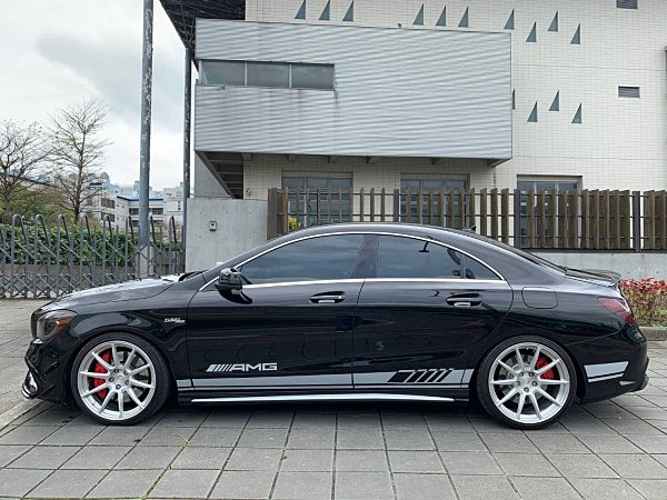 正2014年 M-Benz CLA45 AMG 4-MATIC 四輪傳動  第3張相片