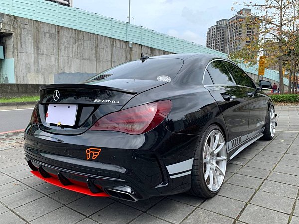 正2014年 M-Benz CLA45 AMG 4-MATIC 四輪傳動  第6張相片
