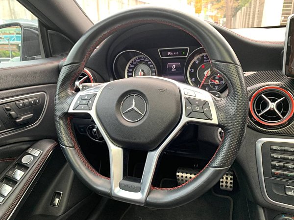 正2014年 M-Benz CLA45 AMG 4-MATIC 四輪傳動  第10張相片
