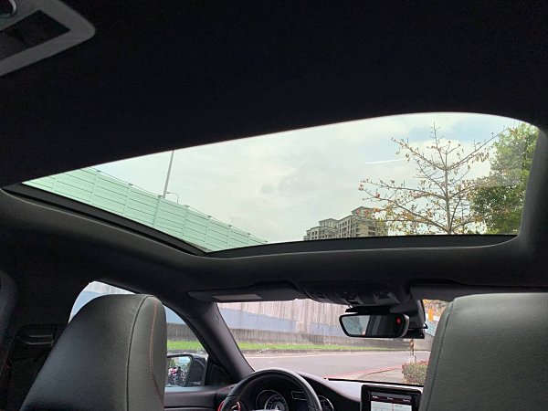 正2014年 M-Benz CLA45 AMG 4-MATIC 四輪傳動  第14張相片