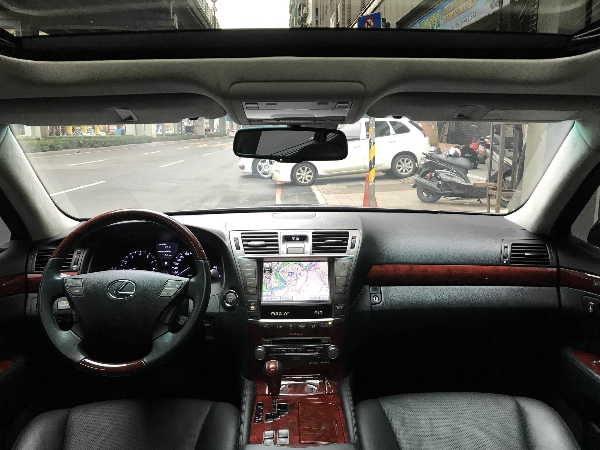    LEXUS 正2011年 LS460L 頂級尊絕版  第6張相片