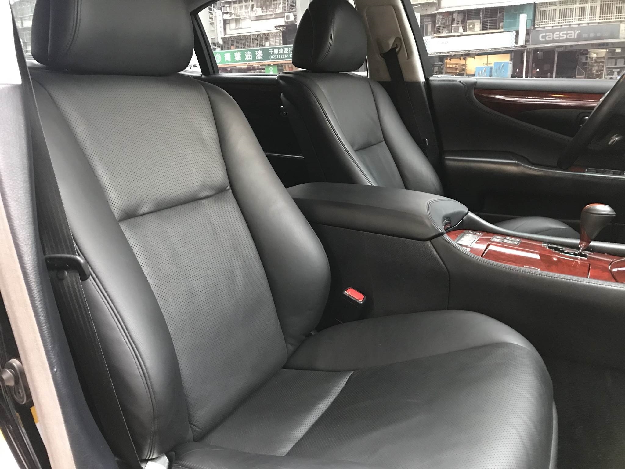    LEXUS 正2011年 LS460L 頂級尊絕版  第7張相片