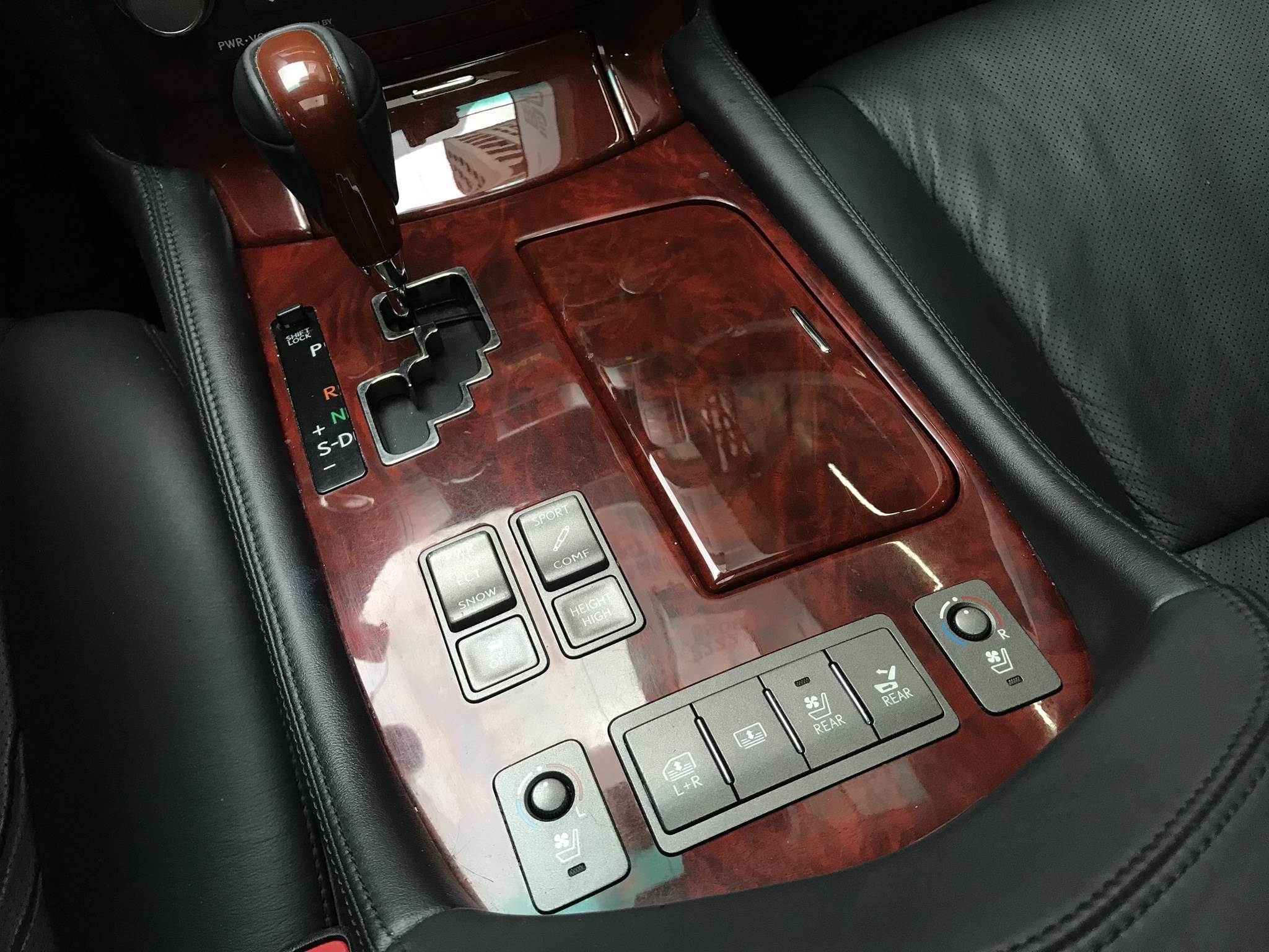    LEXUS 正2011年 LS460L 頂級尊絕版  第11張相片