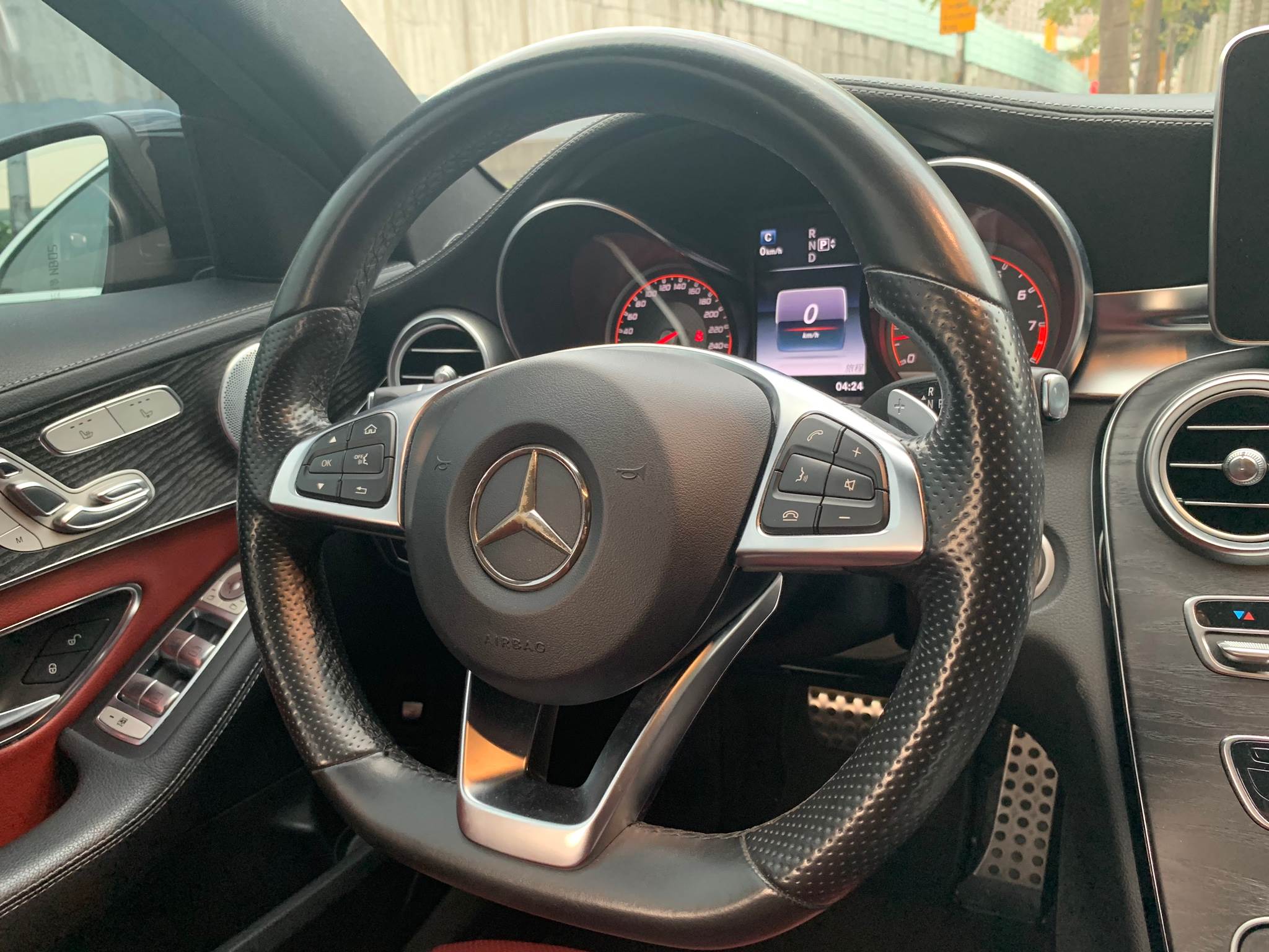 賓士 正2015年 W205 C300  第10張相片