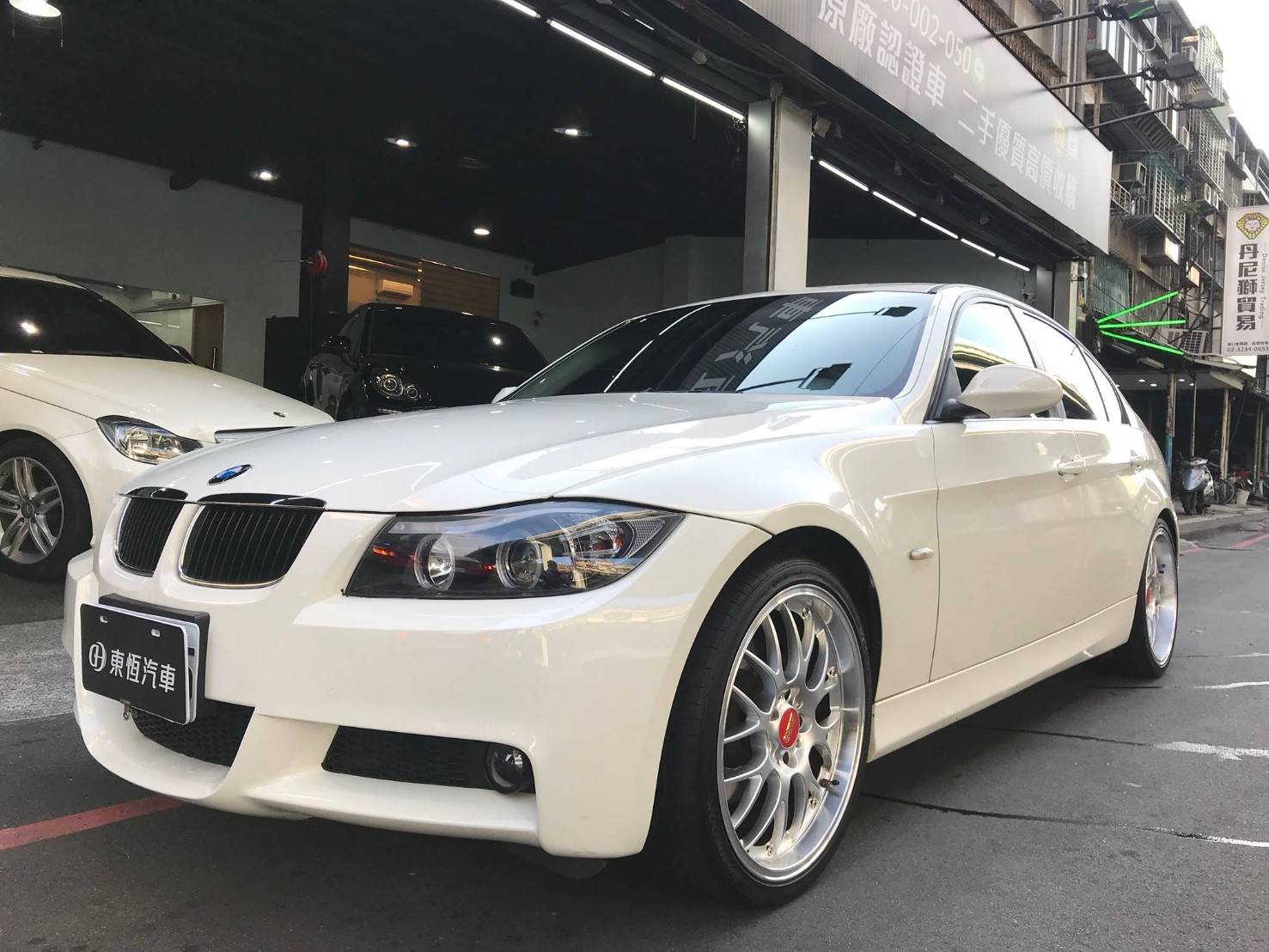 BMW 正2008年 E90 328i  第2張相片