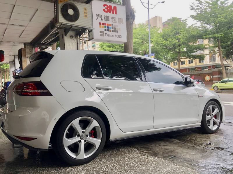 （自售）14年MK7 GOLF GTI  第3張相片