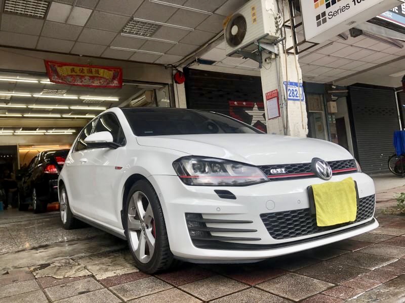 （自售）14年MK7 GOLF GTI  第4張相片