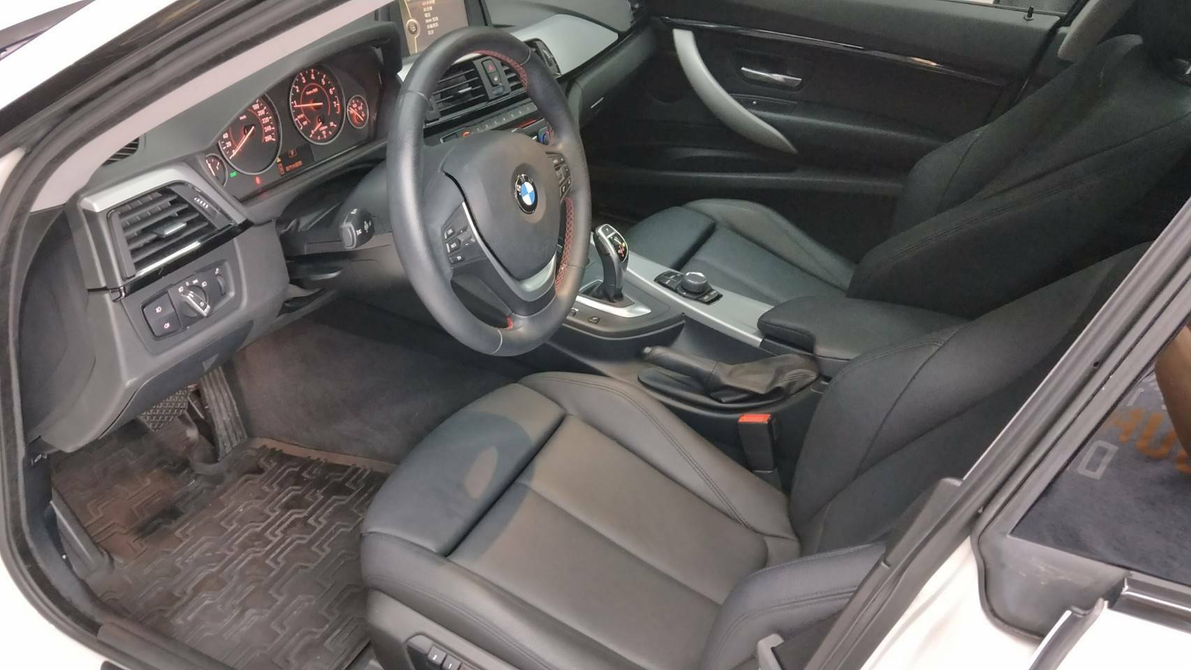 2015年型 BMW 320GT Sport Line 1手車  第4張相片