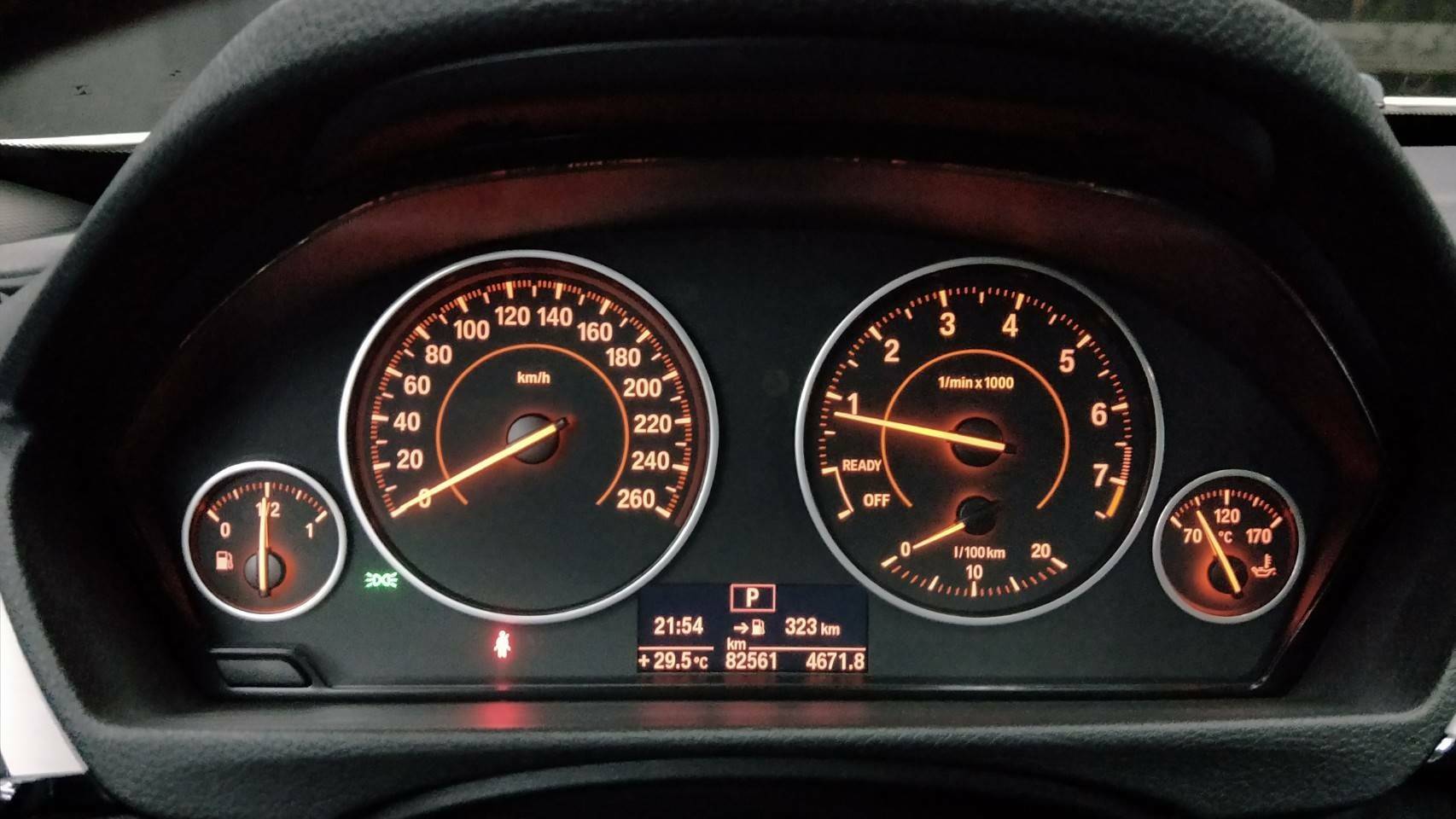 2015年型 BMW 320GT Sport Line 1手車  第12張相片