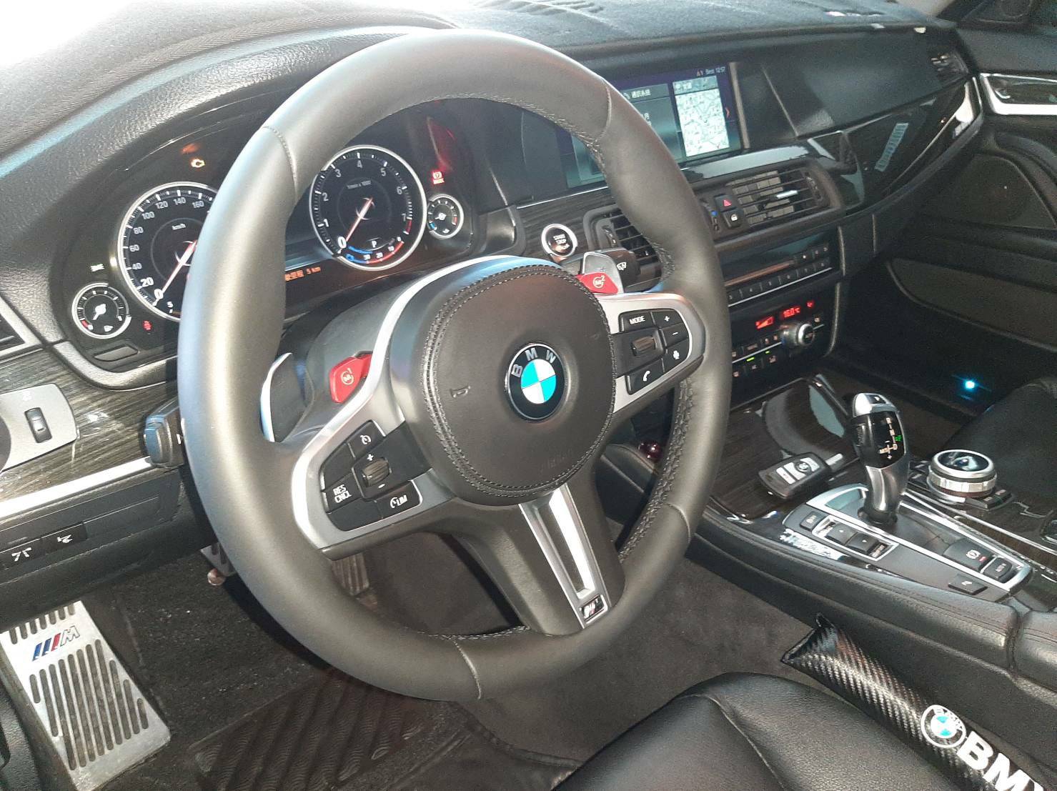 BMW 5-Series Sedan 528i M Sport 2013款 手排 2.0L  第13張相片