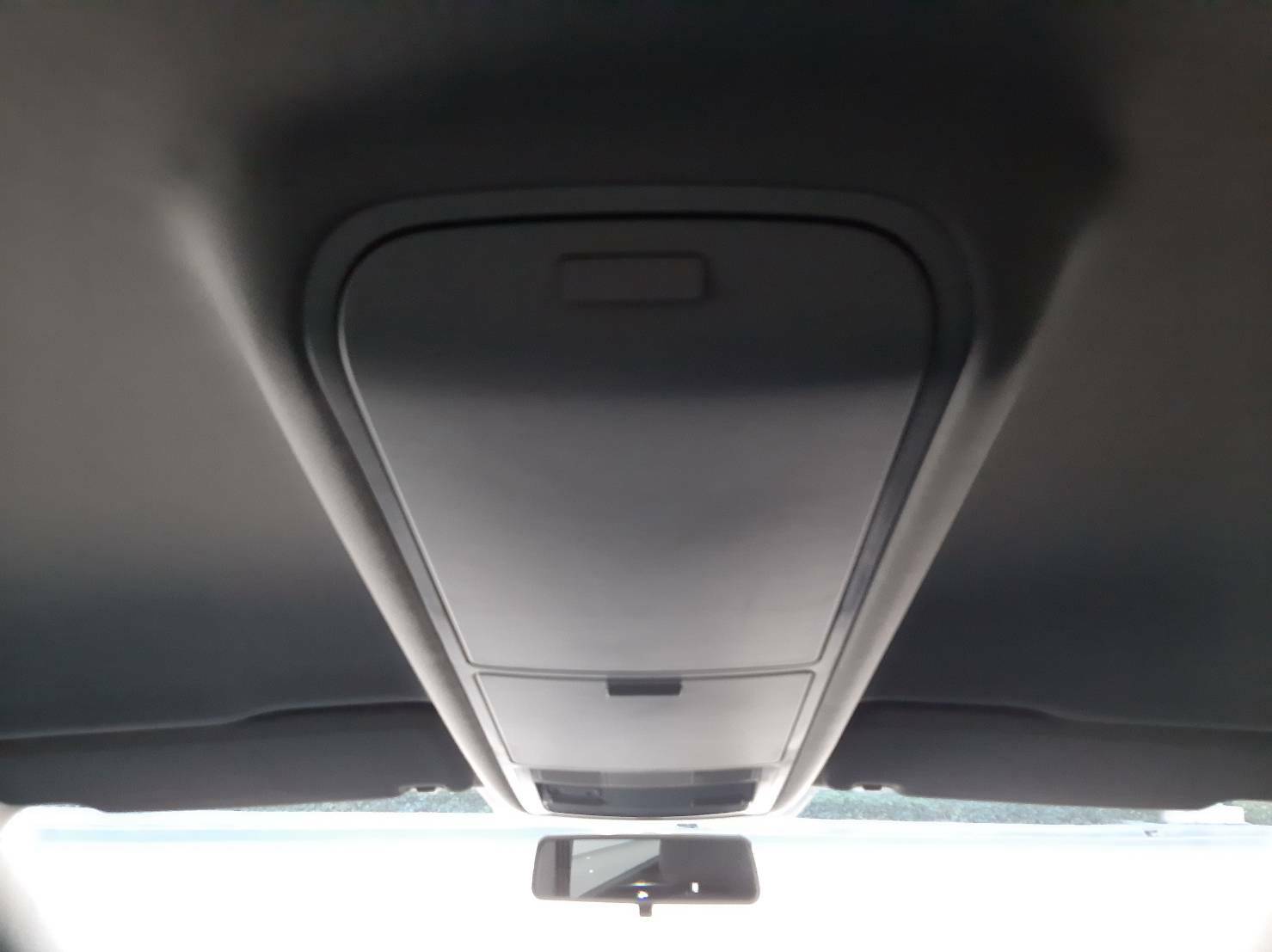 Volkswagen Touran 2012款 自手排 1.6L  第10張相片