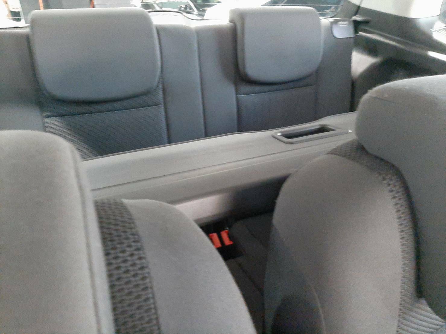 Volkswagen Touran 2012款 自手排 1.6L  第12張相片