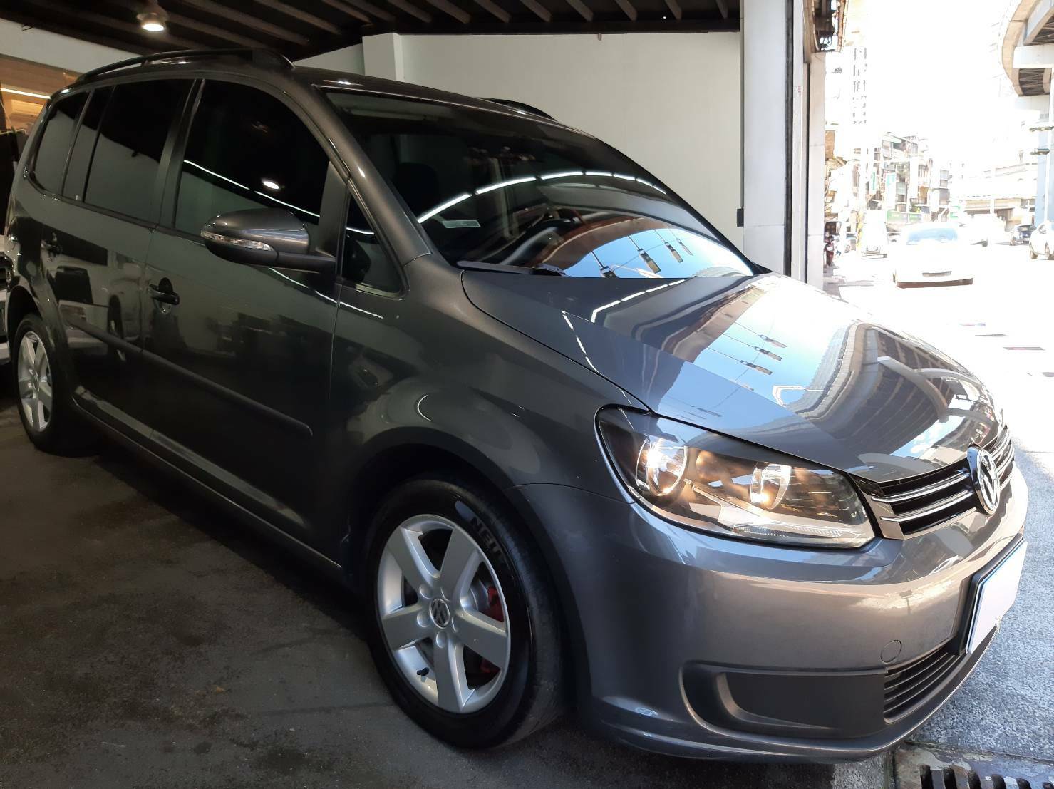 Volkswagen Touran 2012款 自手排 1.6L  第16張相片