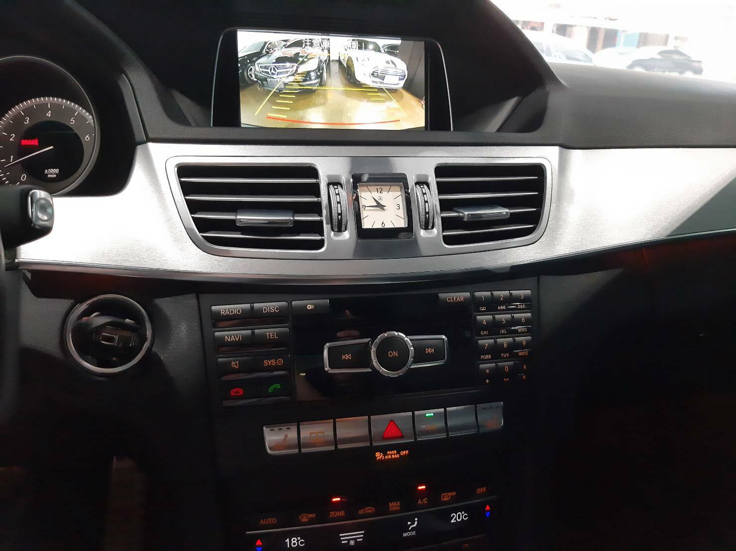 Mercedes-Benz E-Class Sedan E350 2014款 自手排 3.5L  第11張相片