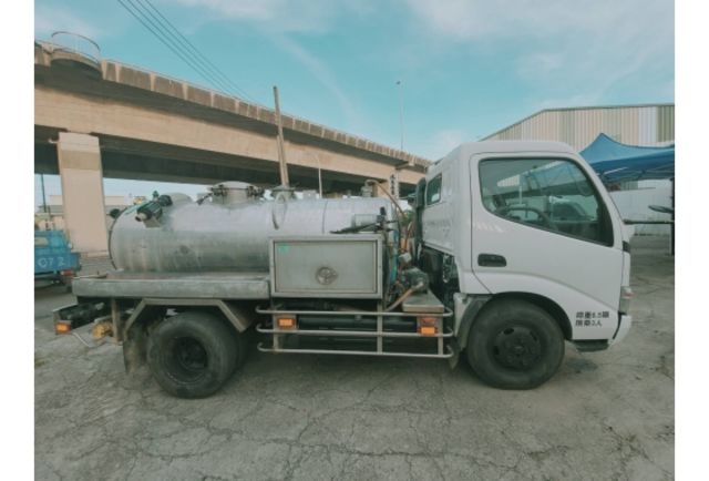 2012年 HINO 6.5噸 灑水車  第1張相片