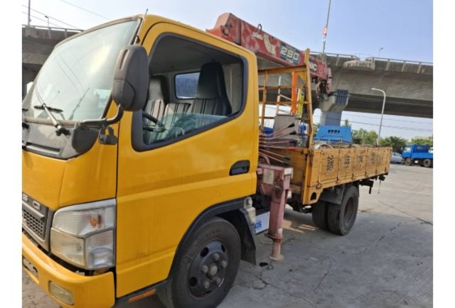 Mitsubishi CANTER  第3張相片