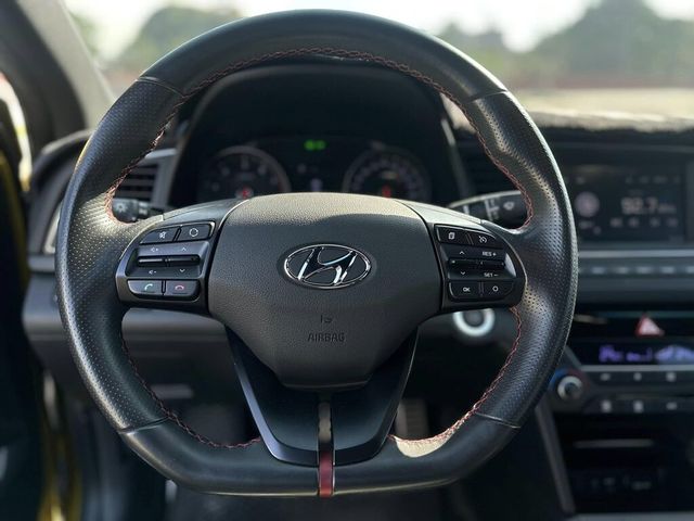 HYUNDAI現代 ELANTRA  第11張相片