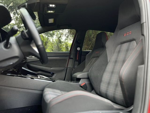 VOLKSWAGEN福斯 GOLF GTI  第6張相片
