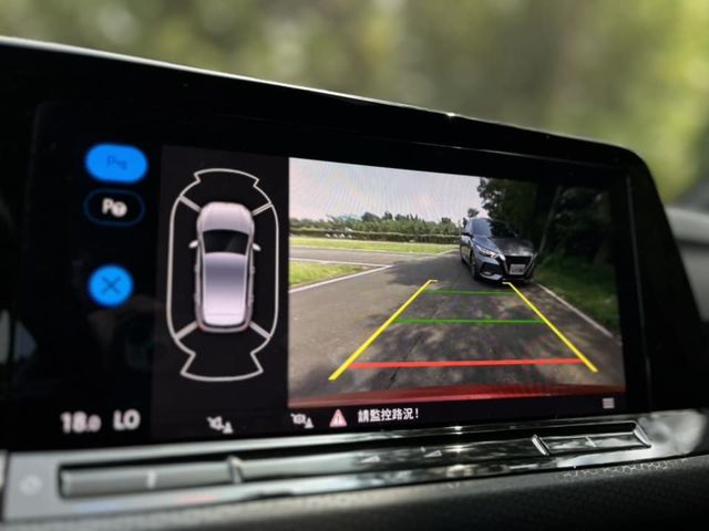 VOLKSWAGEN福斯 GOLF GTI  第9張相片
