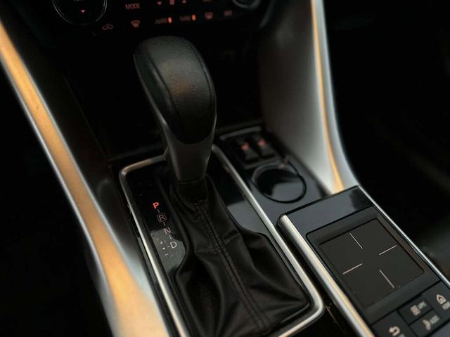 MITSUBISHI三菱 ECLIPSE  第13張相片