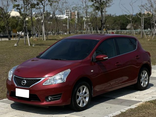 NISSAN日產 TIIDA  第1張相片