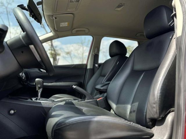 NISSAN日產 TIIDA  第11張相片