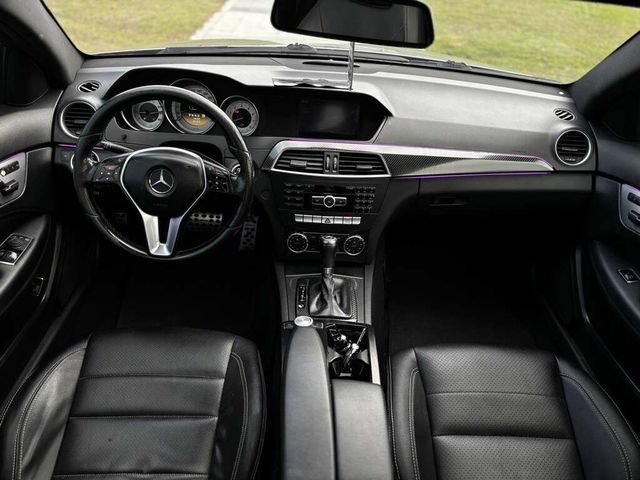 M-BENZ賓士 C250 COUPE  第5張相片