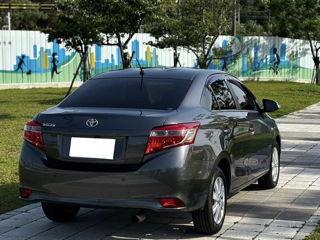TOYOTA豐田 VIOS  第2張相片
