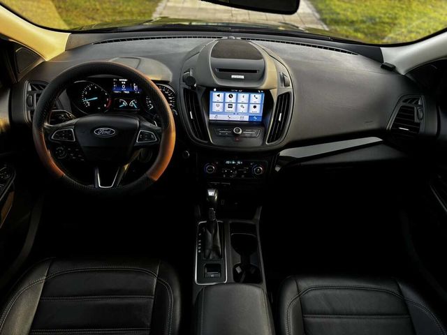 FORD福特 KUGA  第7張相片