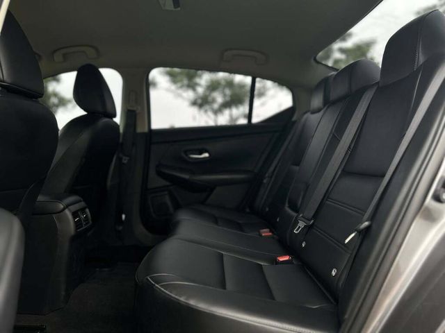 NISSAN日產 SENTRA  第7張相片