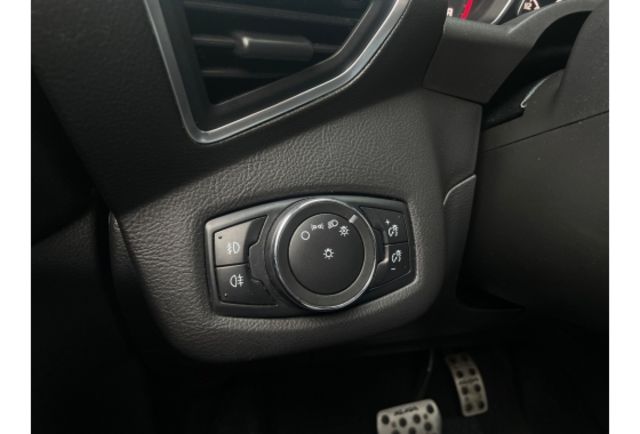 【尚品汽車】實車/實價/里程保證 可全貸可超貸 分期24~60期 低利率  第18張相片