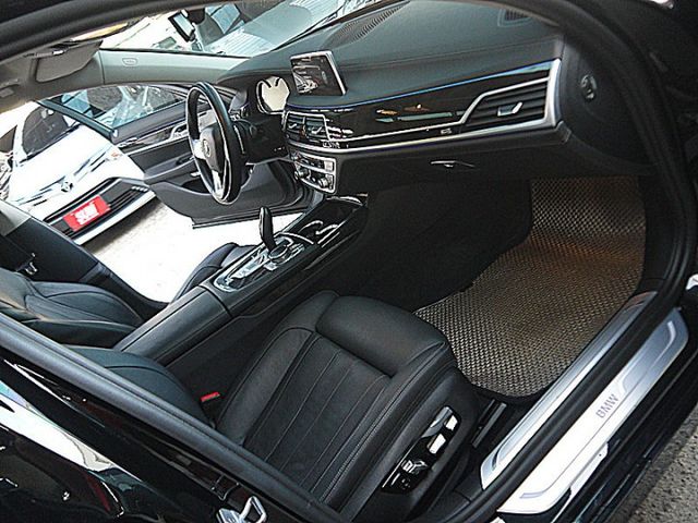 品味BMW 740Li帶來的德系精緻與豪華新車580萬現在不用1/4即可擁有  第12張相片