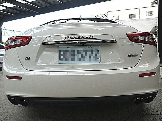 Maserati Ghibli S Q4 只跑7萬 知道的就懂  第4張相片