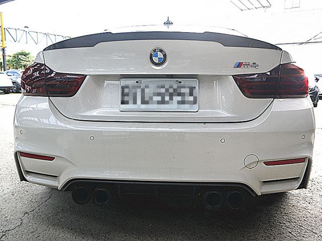 BMW 4系列性能王者M4 雙門Coupe 前車主忍痛割愛幫尋個好主人歡迎洽詢  第4張相片